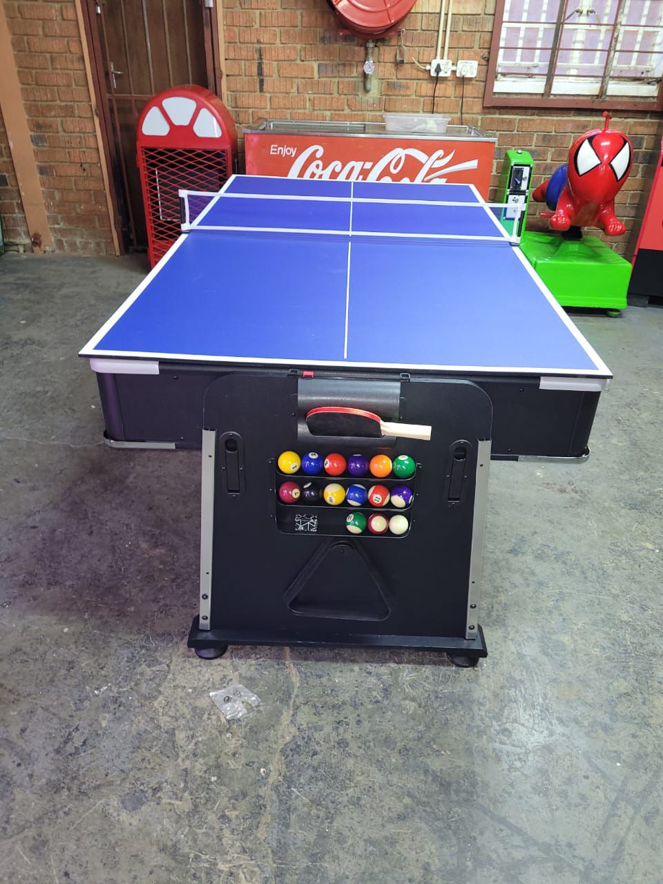 3 in 1 Combo : Pool Table / Air Hockey / Table Tennis