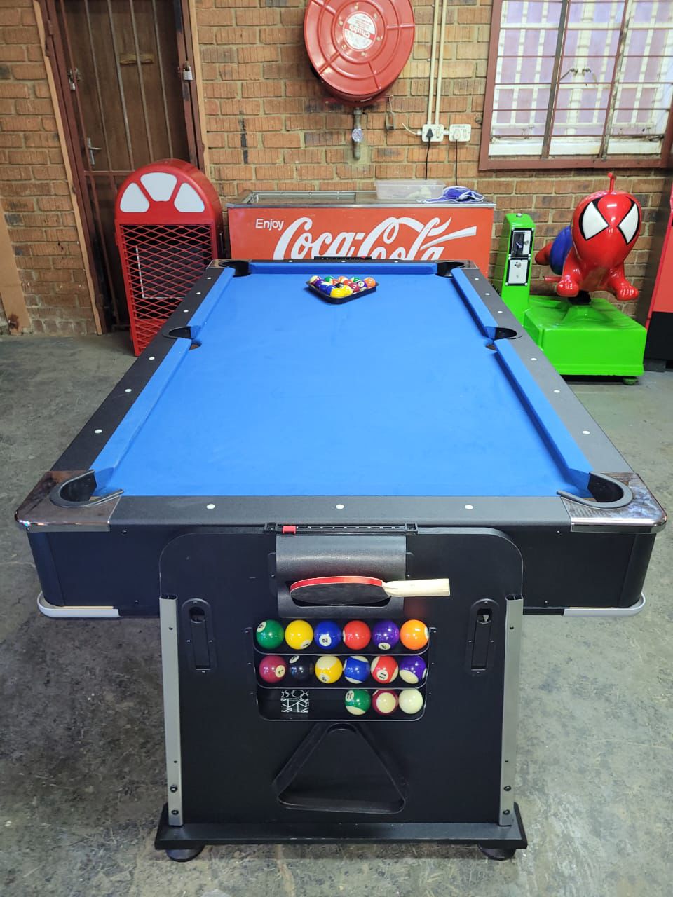 3 in 1 Combo : Pool Table / Air Hockey / Table Tennis