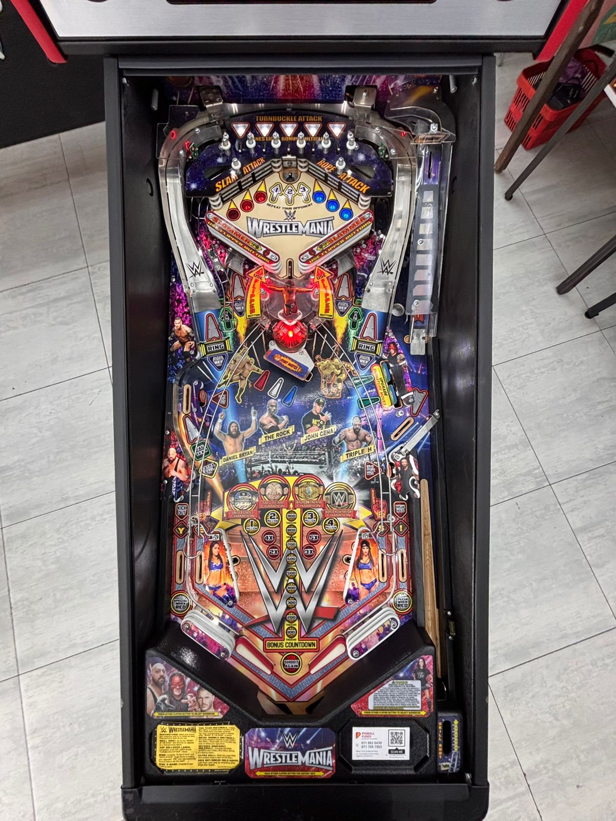 WrestleManis Pro Stern Pinball Machine (2015)